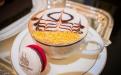 Cafe-vang-o-cung-dien-Emirates-Abu-Dhabi-Product-Image